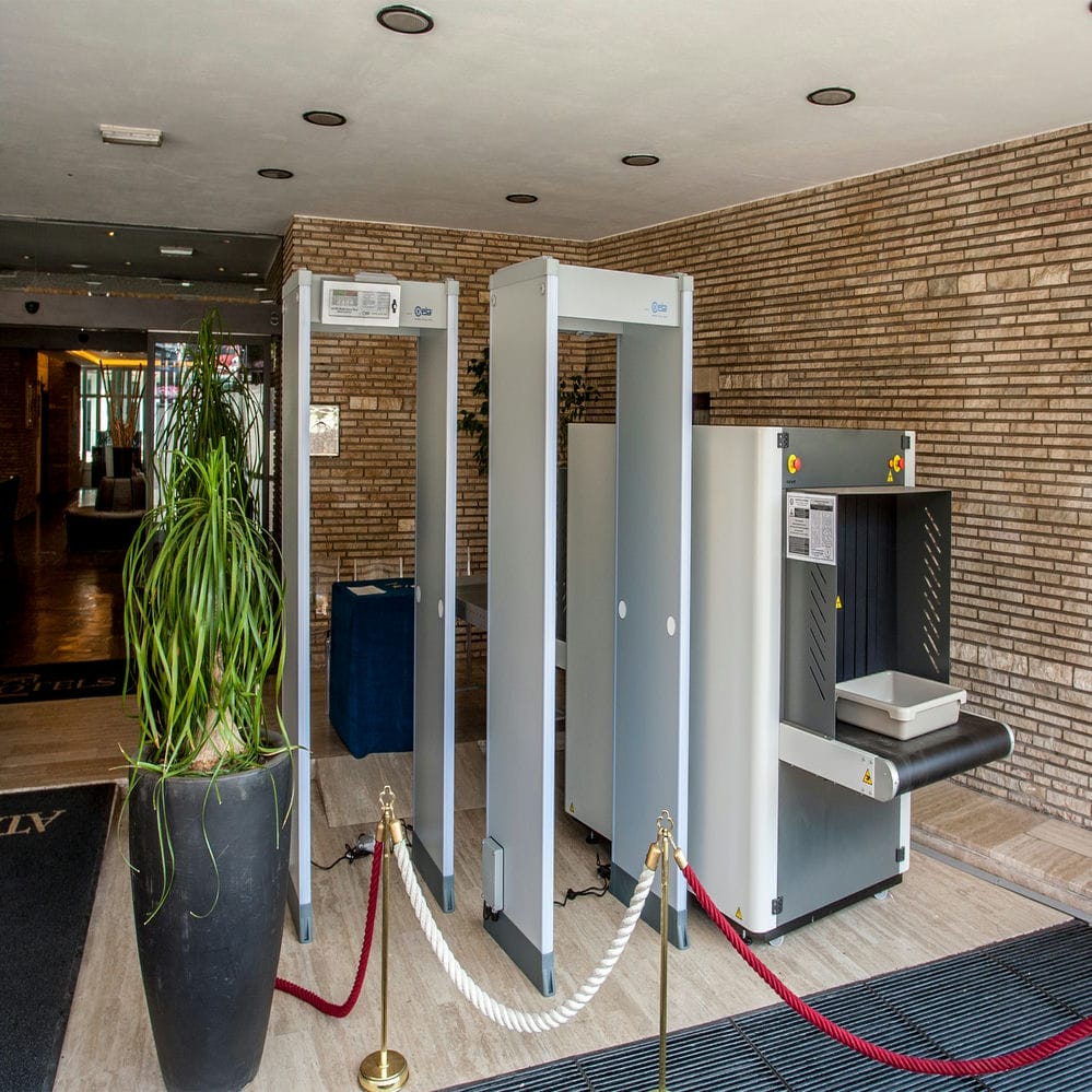 Х-рей оборудование, рамочные и ручные металлодетекторы